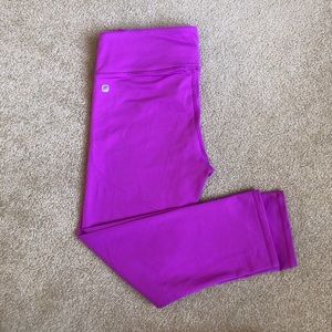 New Fabletics Capri Leggings